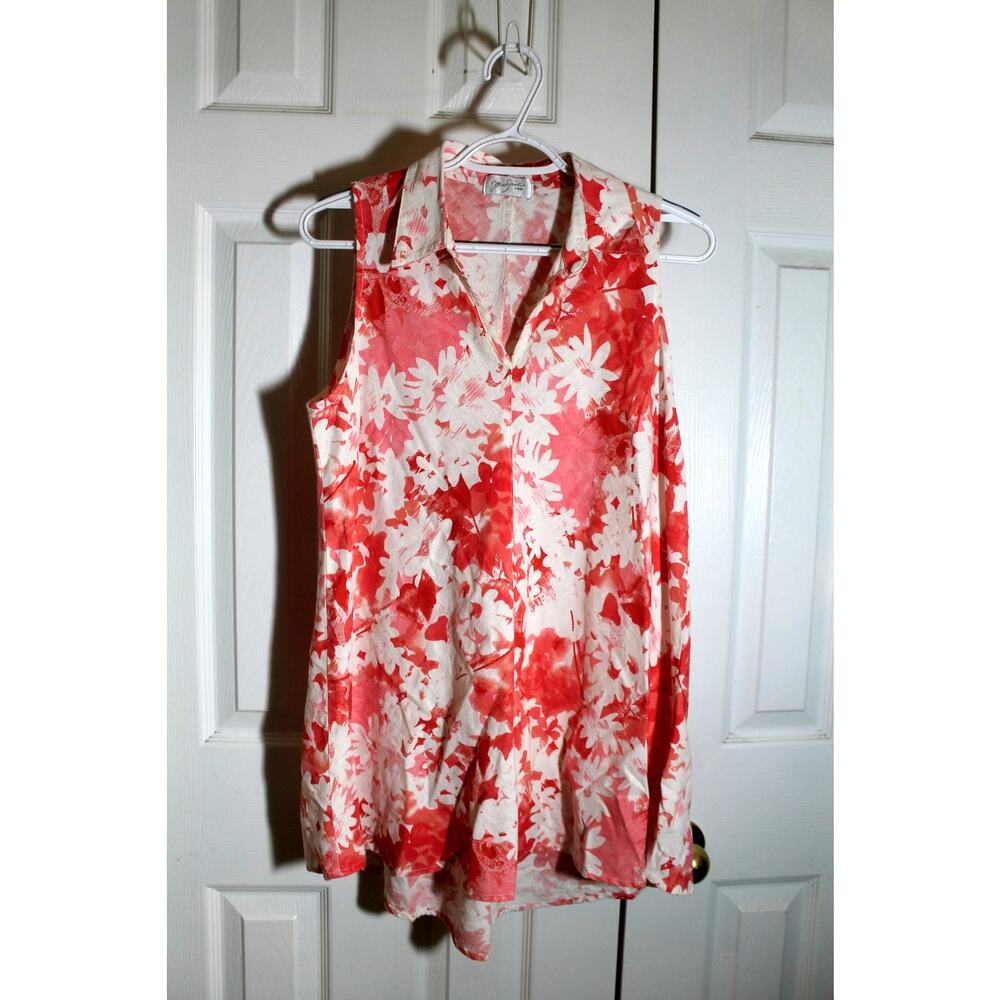 Mosaic Pink Floral Sleeveless Hi Low Swing Top read for size (L ?)